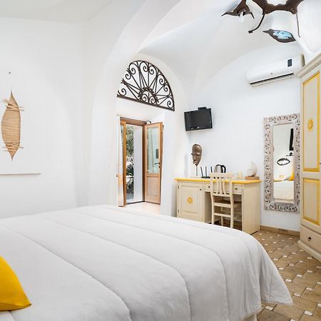 Residenza Di Campagna Seranile Доргали Екстериор снимка