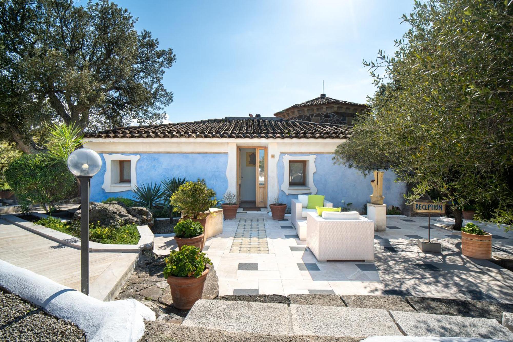 Residenza Di Campagna Seranile Доргали Екстериор снимка