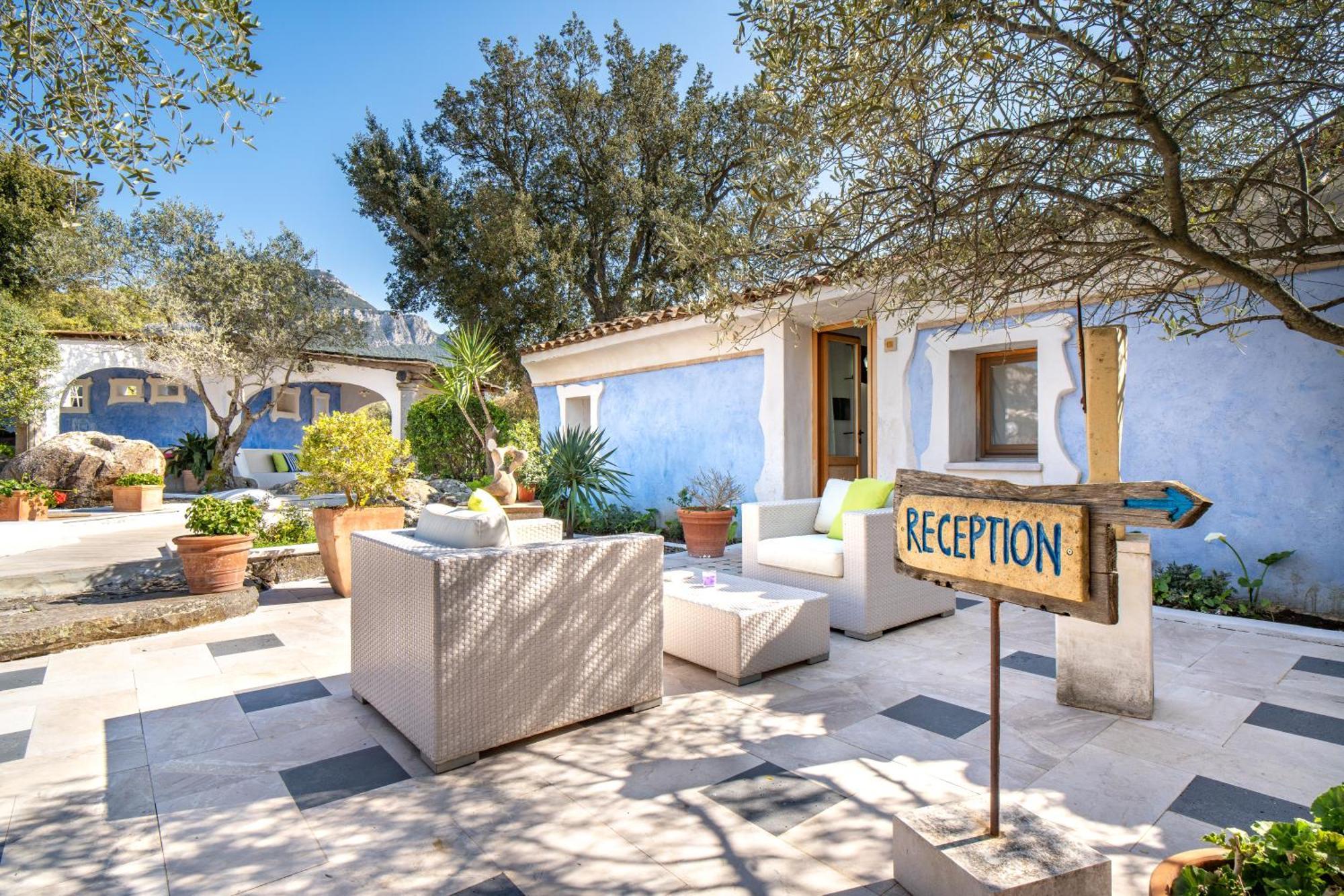 Residenza Di Campagna Seranile Доргали Екстериор снимка