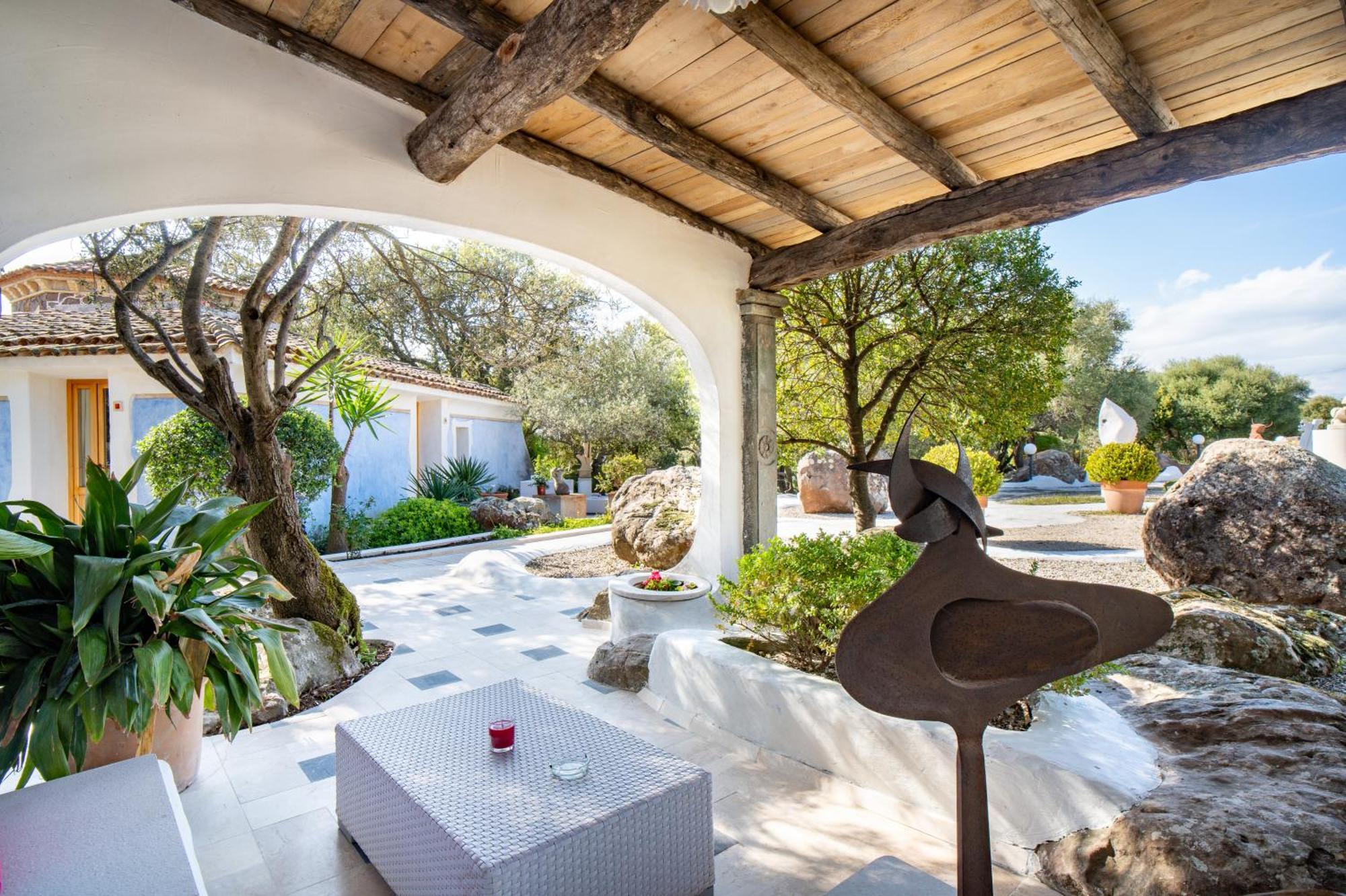 Residenza Di Campagna Seranile Доргали Екстериор снимка