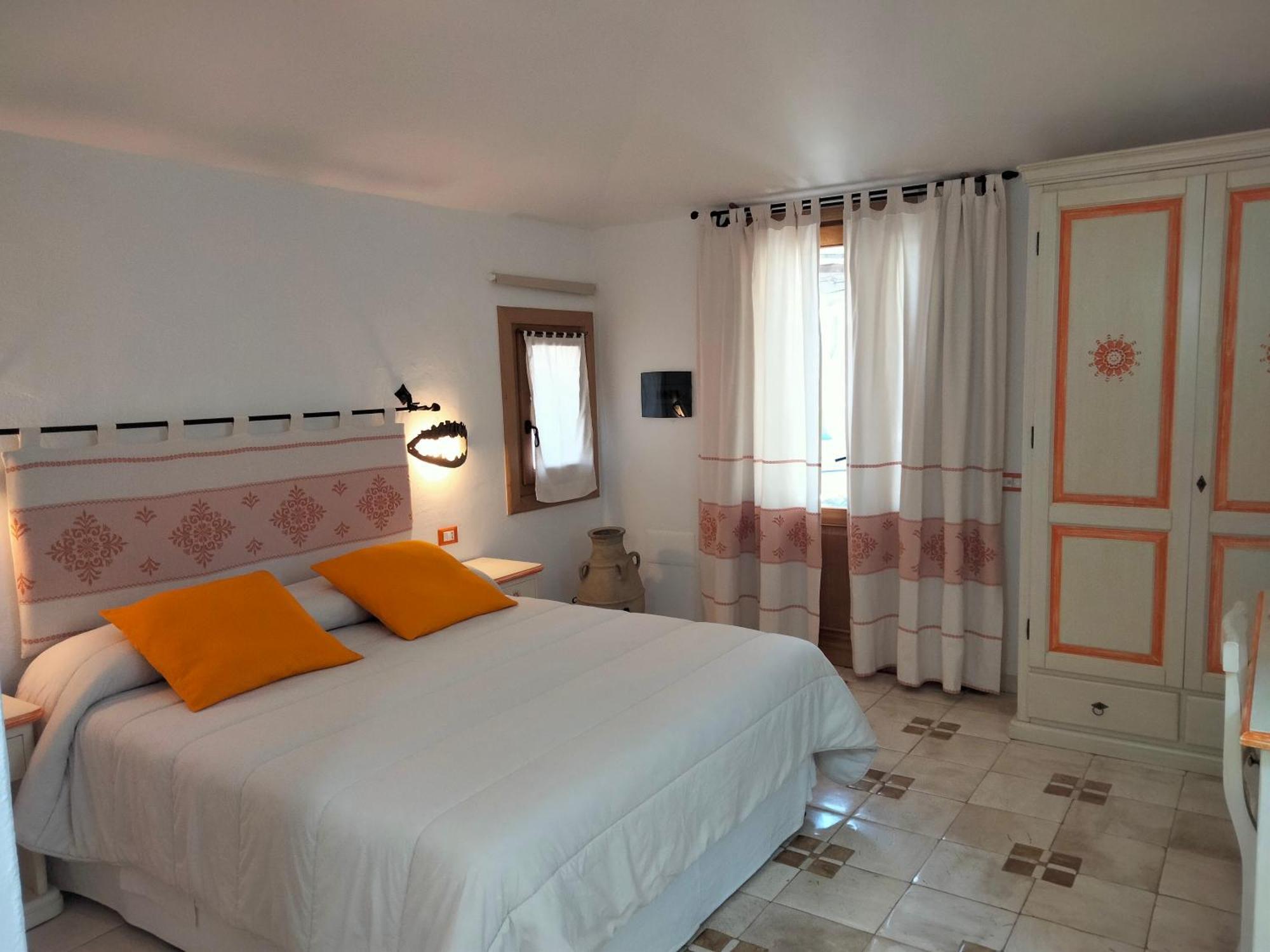 Residenza Di Campagna Seranile Доргали Екстериор снимка